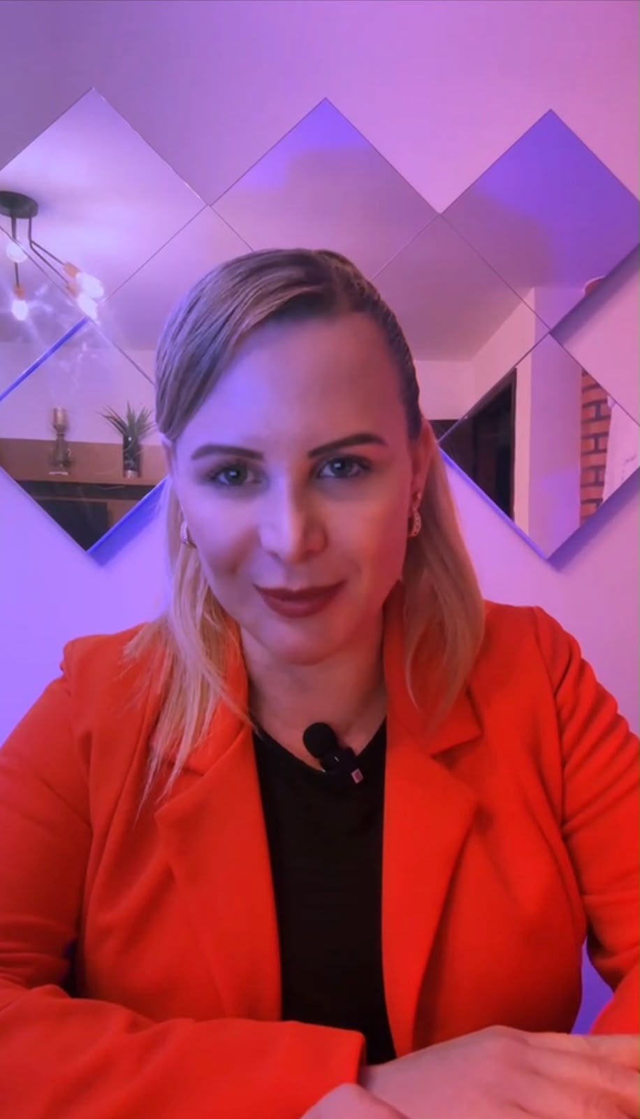 Cris Bocchi, terapeuta de atendimento emocional online